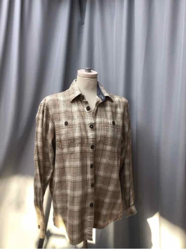 SIZE MEDIUM WRANGLER Men's SHIRTS