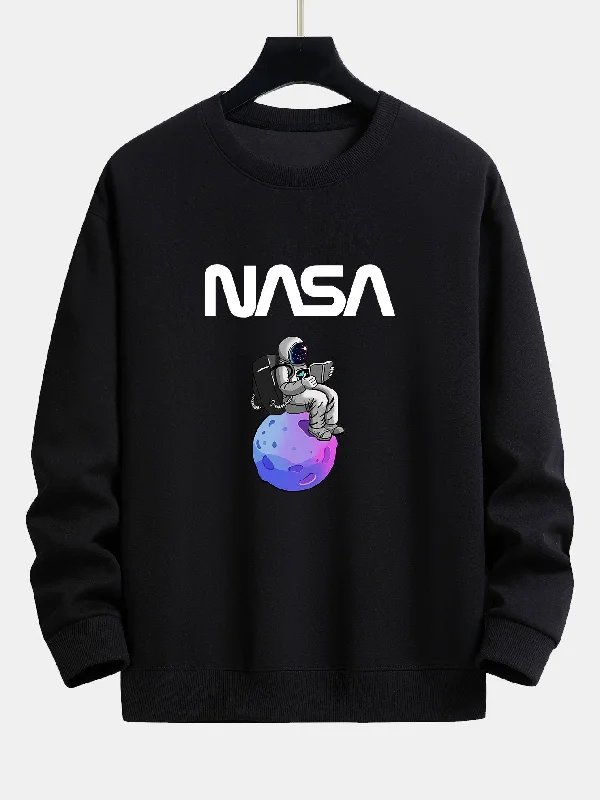 Astronaut Reading Book Print Relax Fit Sweatshirt